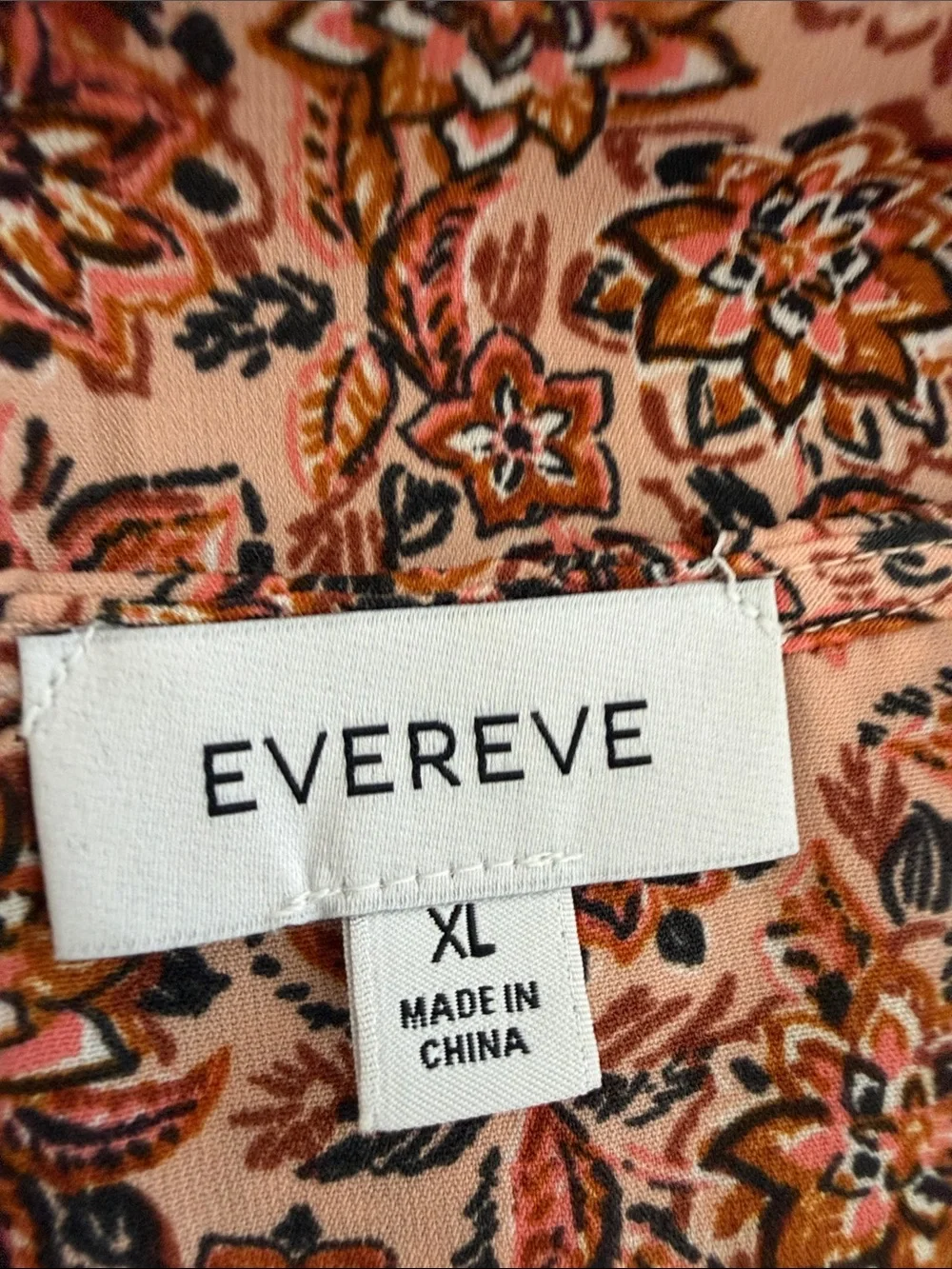 Evereve brand style